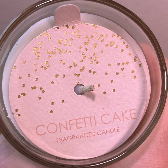 Debi Lilly Celebrate Confetti Cake Candle - Picture 3 of 5